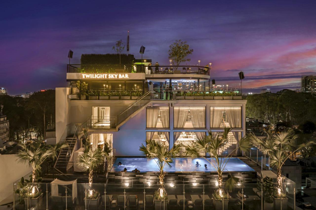 La Siesta Premium Saigon Hotel Хошимин Екстериор снимка Twilight Sky Bar