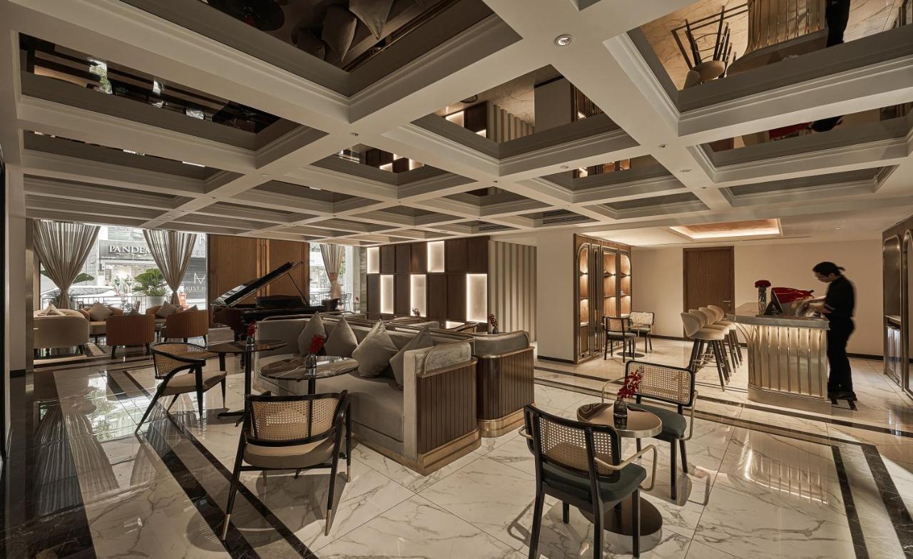 La Siesta Premium Saigon Hotel Хошимин Екстериор снимка The Lounge at the Hong Kong International Financial Centre