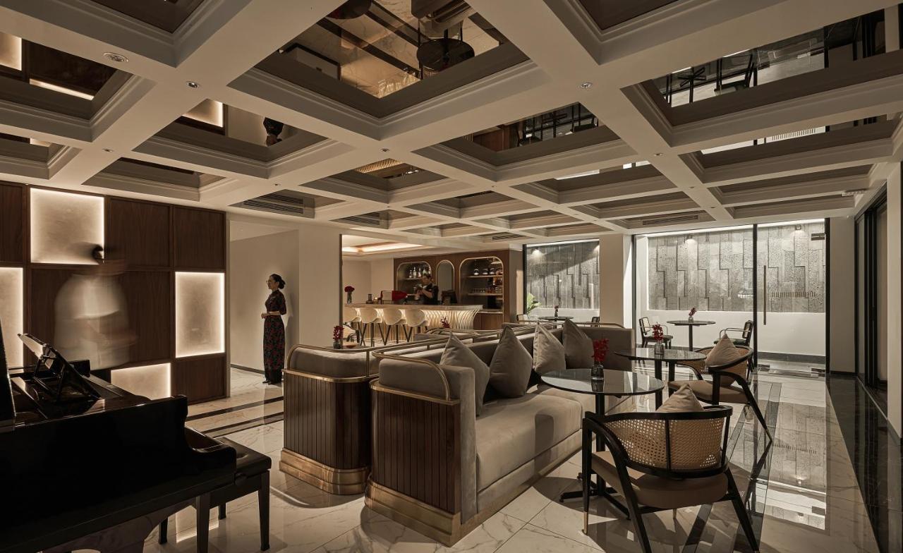 La Siesta Premium Saigon Hotel Хошимин Екстериор снимка The interior of the lounge