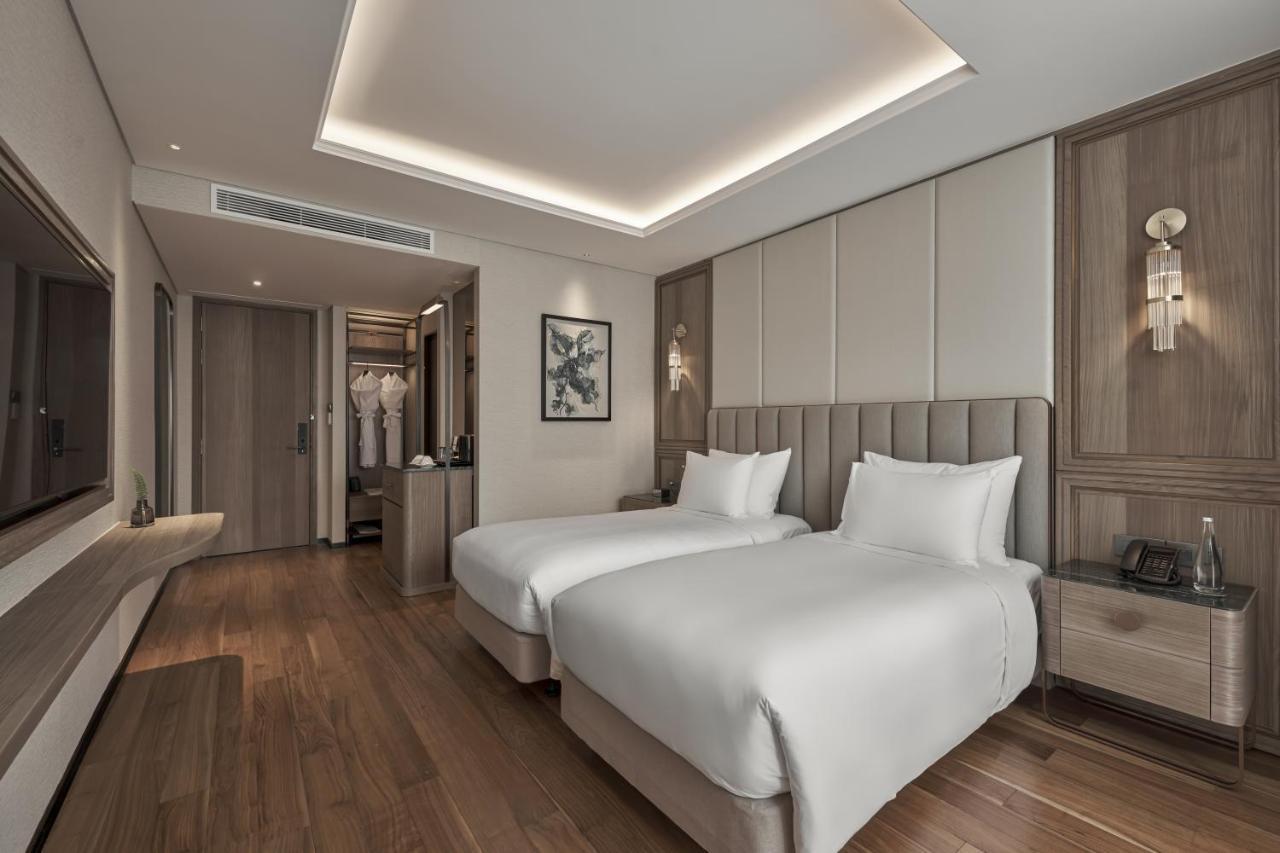 La Siesta Premium Saigon Hotel Хошимин Екстериор снимка Deluxe Room